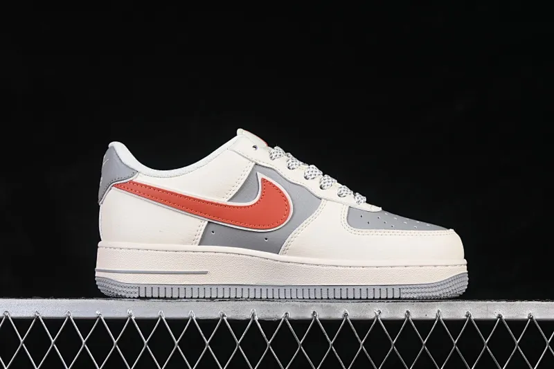 All categories Nk Air Force 1 Air Force series Nk Air Force 1 Low Air Force low-top Nike Air Force 1'07 Low joint beige gray red stitching Air Force 1 low-top casual sneakers JP8028-070